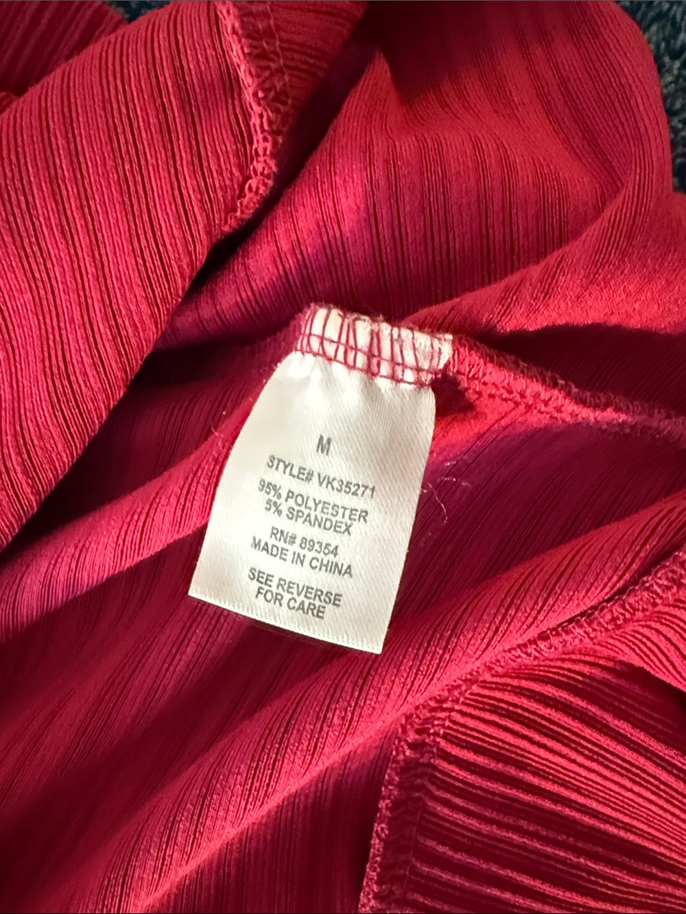 Adrienne Vittadini Pleated Knit Crewneck Sweater Size M | Raspberry | Balloon Sl - Picture 7 of 8